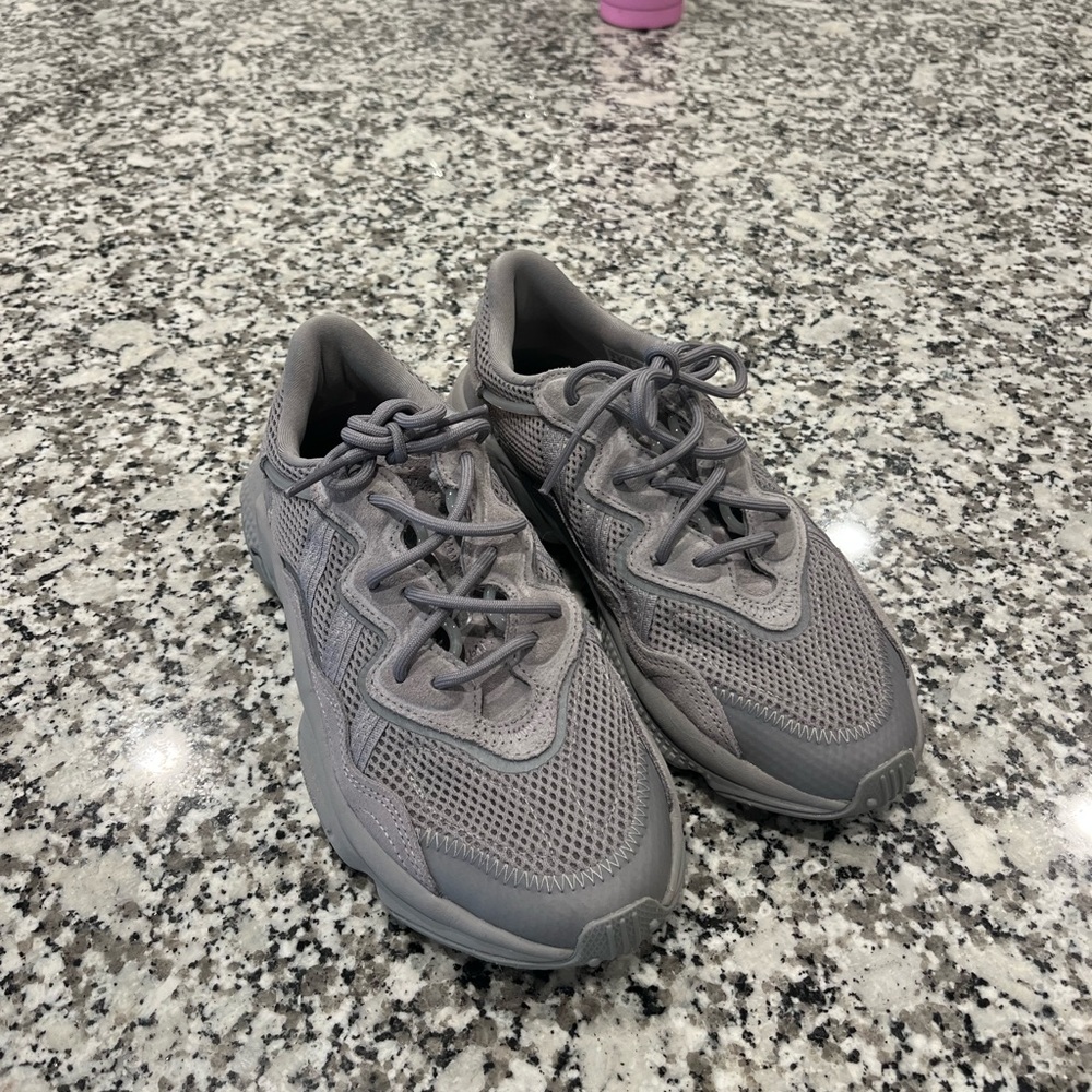 Adidas Ozweego